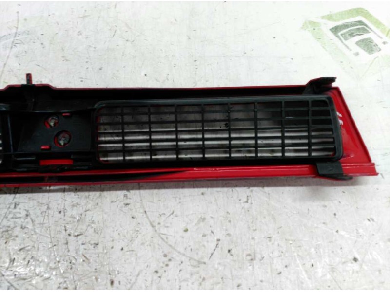 Recambio de rejilla delantera central para seat toledo (1l) base referencia OEM IAM 1L0853655 SUPERIOR 