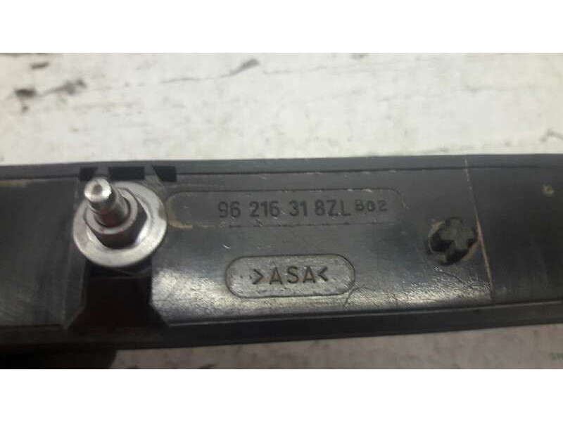 Recambio de asidero porton maletero para peugeot partner (s2) totem referencia OEM IAM   