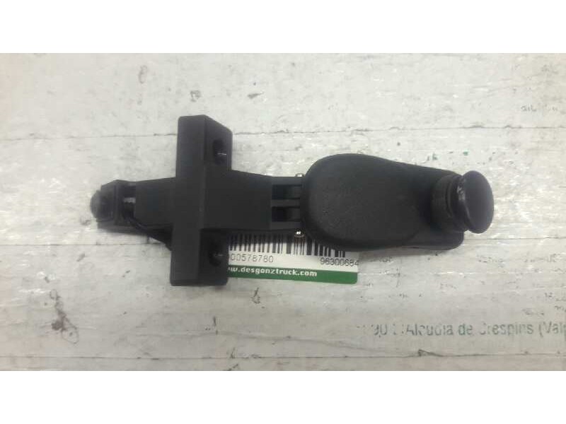 Recambio de soporte para peugeot partner (s2) totem referencia OEM IAM 9630068480 CRISTAL 