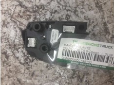Recambio de mando volante para volvo c30 d5 r-design referencia OEM IAM 30739641 4/3 PINS  2