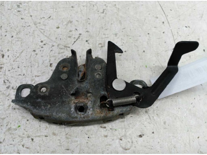 Recambio de cerradura capot para nissan primera berl./familiar (p10/w10) gx berlina (a,e) referencia OEM IAM   