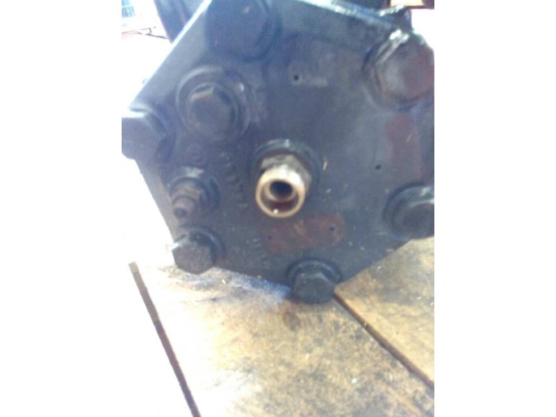 Recambio de caja direccion para man tg - a 18.xxx fki / bb (e3/e4) l referencia OEM IAM   