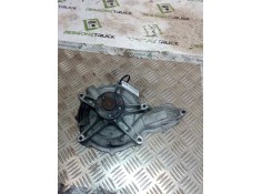 Recambio de bomba agua para renault premium route 2006 fas 4x2 larga distancia referencia OEM IAM 20744940  