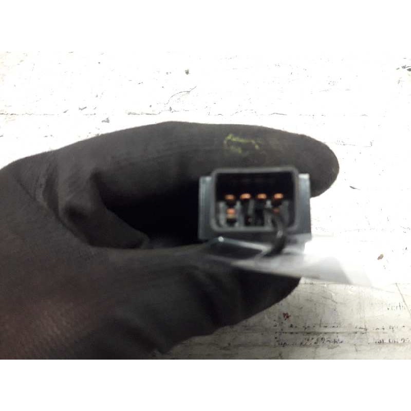 Recambio de boton antiniebla para hyundai tucson (jm) 2.0 crdi comfort (4wd) referencia OEM IAM 51206 DELANTERO 