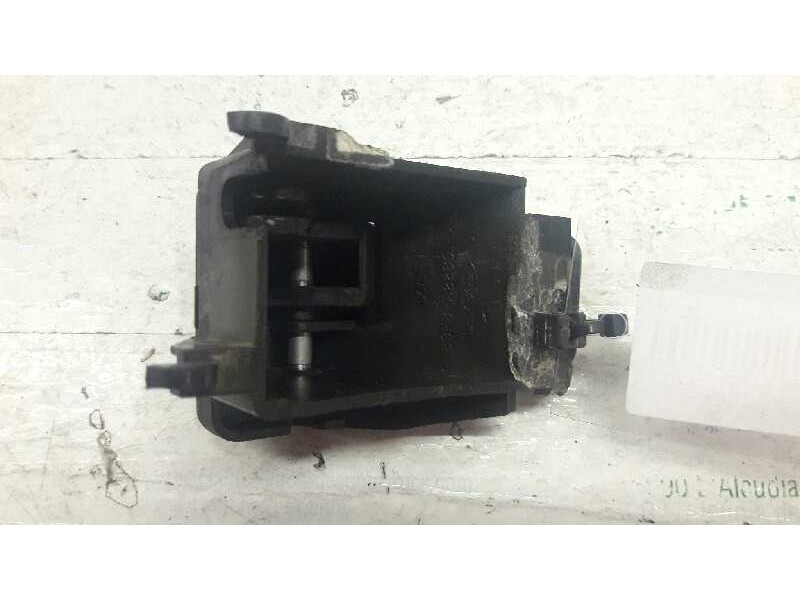 Recambio de maneta interior delantera izquierda para ford fiesta berl./courier surf referencia OEM IAM 89FBA22601AA  
