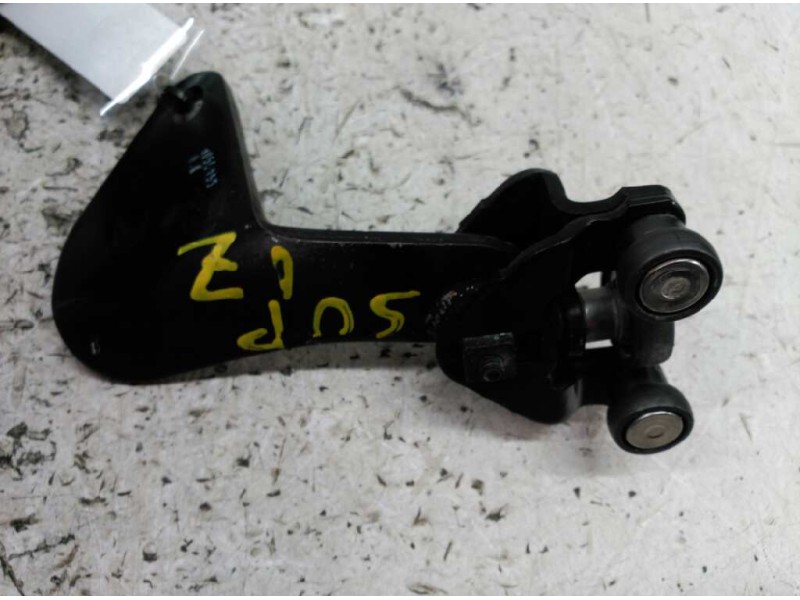 Recambio de soporte / guia puerta corredera para ford tourneo connect (tc7) familiar referencia OEM IAM  IZQUIERDA SUPERIOR