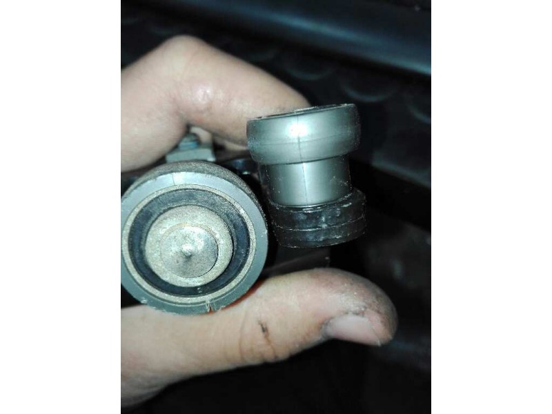 Recambio de soporte / guia puerta corredera para ford tourneo connect (tc7) familiar referencia OEM IAM  IZQUIERDA SUPERIOR