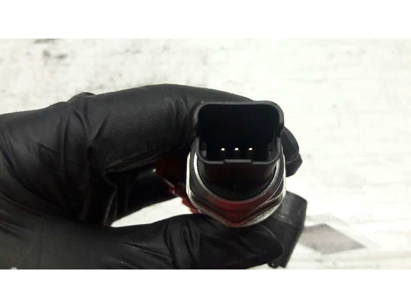 Recambio de rampa inyectora para peugeot 307 (s1) xr clim plus referencia OEM IAM 9654592680  