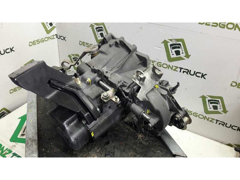 Recambio de caja cambios para peugeot boxer caja cerrada (rs3200)(230)(´02) 1400 d referencia OEM IAM 20KE04 0076780 
