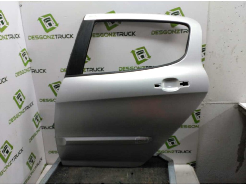 Recambio de puerta trasera izquierda para peugeot 308 confort referencia OEM IAM   