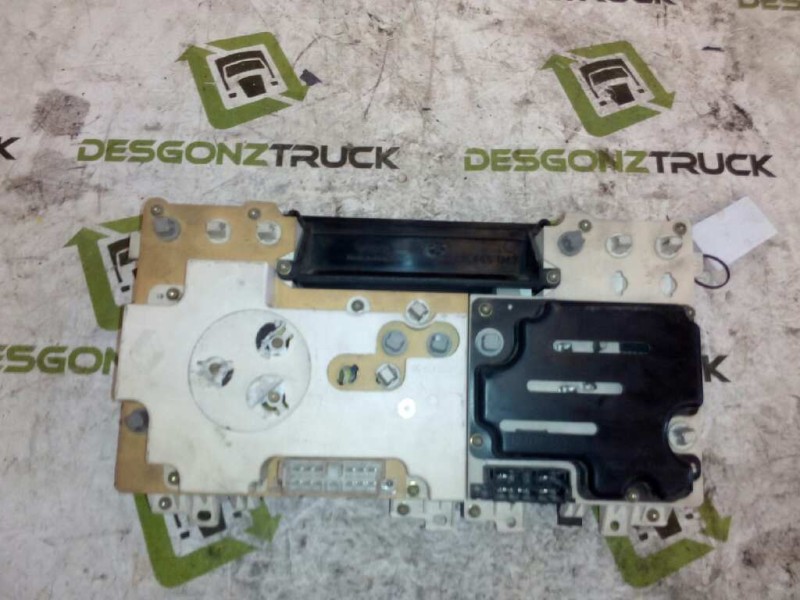 Recambio de cuadro instrumentos para renault trucks magnum ae 385ti.18 (385cv) referencia OEM IAM 88445047 87001290 