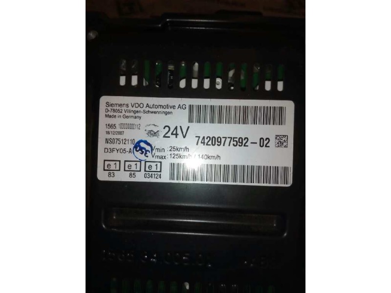 Recambio de cuadro instrumentos para renault premium route 2006 fas 4x2 larga distancia referencia OEM IAM 7420977592 24TF017373