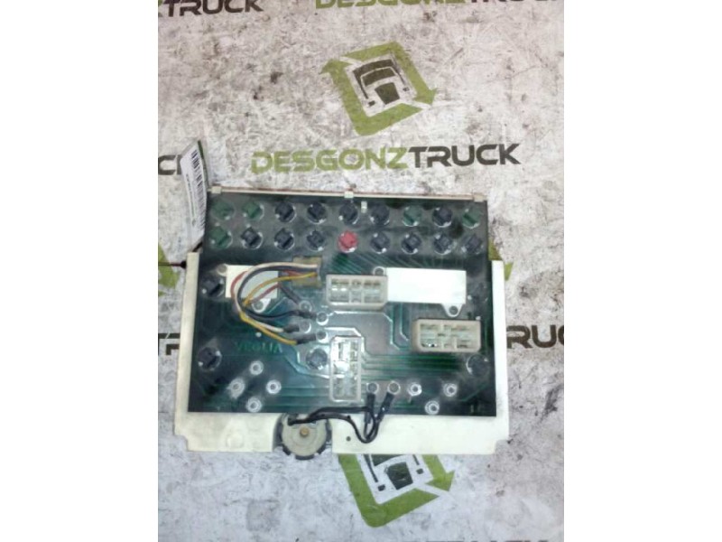 Recambio de cuadro instrumentos para iveco trucks daily turbo daily referencia OEM IAM 6035070040  