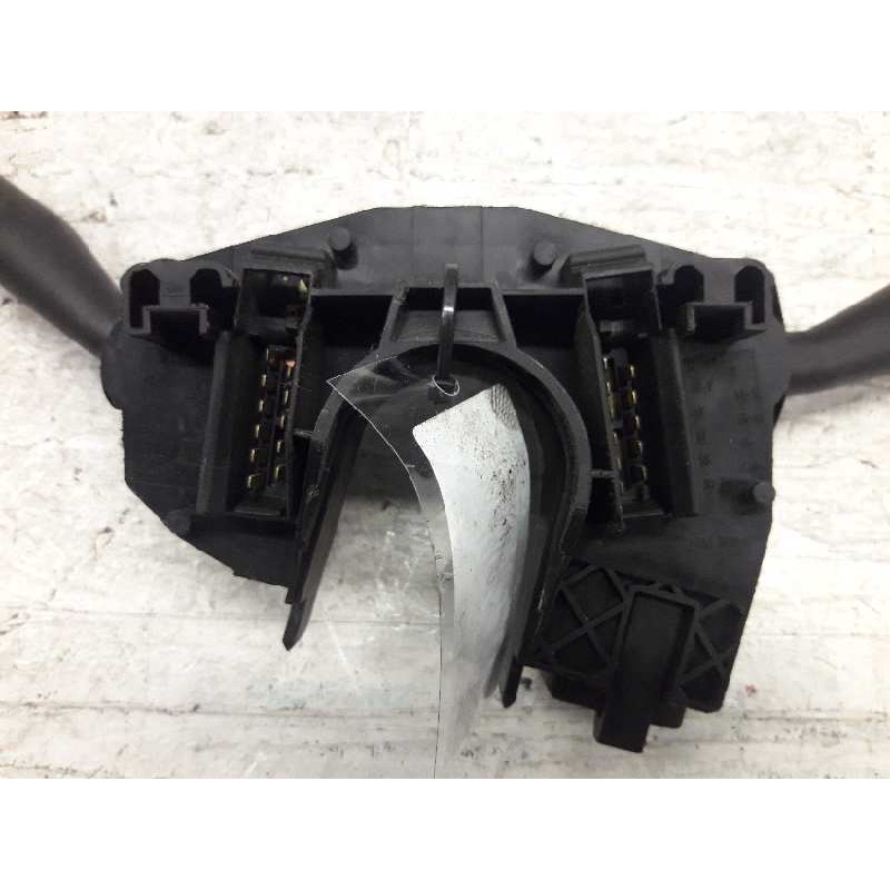 Recambio de mando multifuncion para ford escort berl./turnier atlanta berlina referencia OEM IAM 95AC14K147  