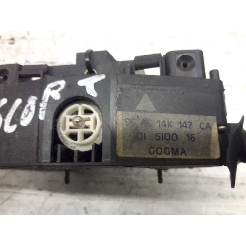 Recambio de mando multifuncion para ford escort berl./turnier atlanta berlina referencia OEM IAM 95AC14K147  