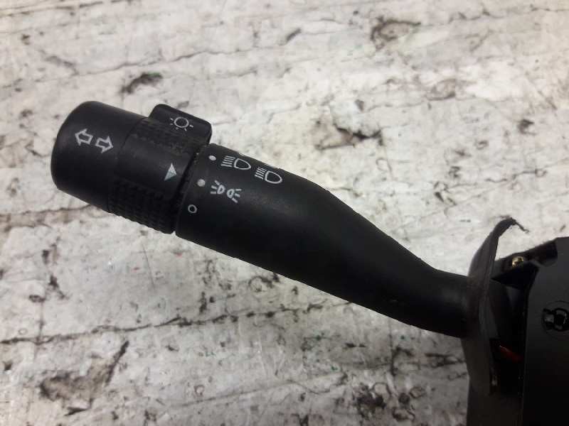 Recambio de mando multifuncion para ford escort berl./turnier atlanta berlina referencia OEM IAM   