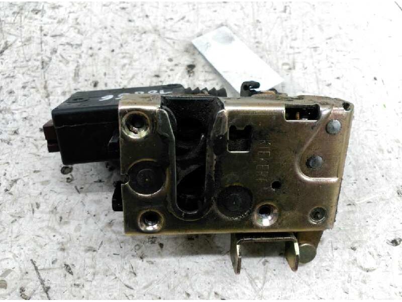 Recambio de cerradura puerta delantera derecha para peugeot 106 (s2) xr d referencia OEM IAM   