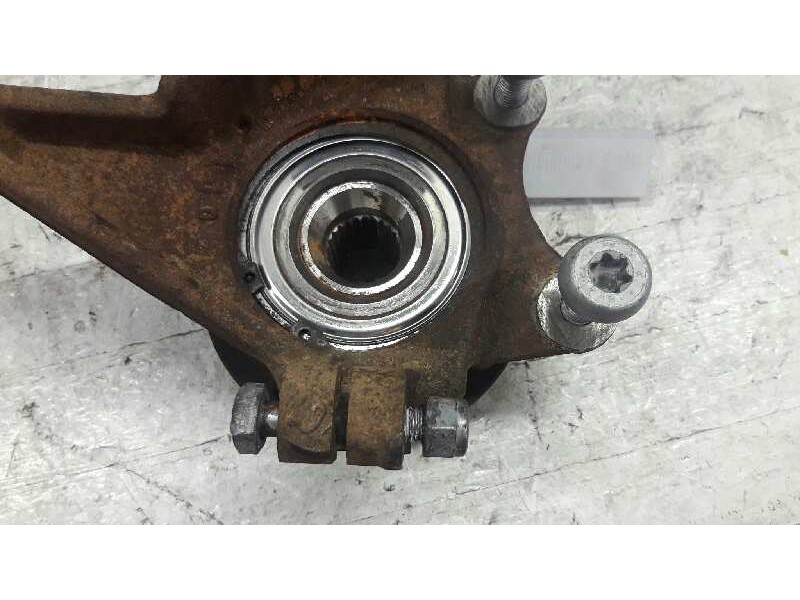 Recambio de mangueta delantera izquierda para peugeot partner (s2) totem referencia OEM IAM   