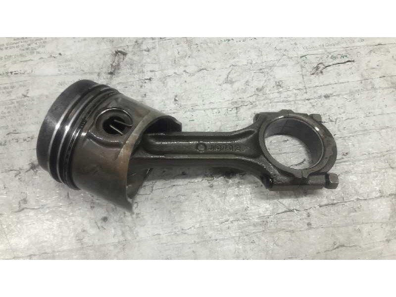 Recambio de piston para mitsubishi galloper (hyundai) 2.5 turbodiesel referencia OEM IAM   