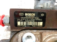 Recambio de bomba inyeccion para ford focus lim. (cb4) titanium referencia OEM IAM 0445010102 C017609370043 BOSCH 2