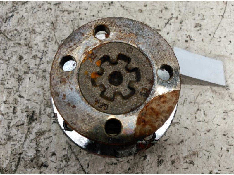 Recambio de buje trasero izquierdo para volkswagen polo berlina (6n2) trendline referencia OEM IAM   