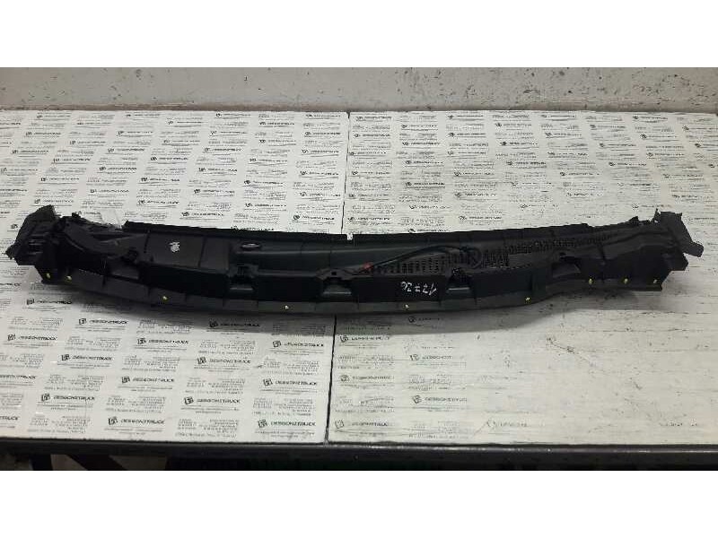 Recambio de torpedo para nissan note (e11e) acenta referencia OEM IAM 668629U100  