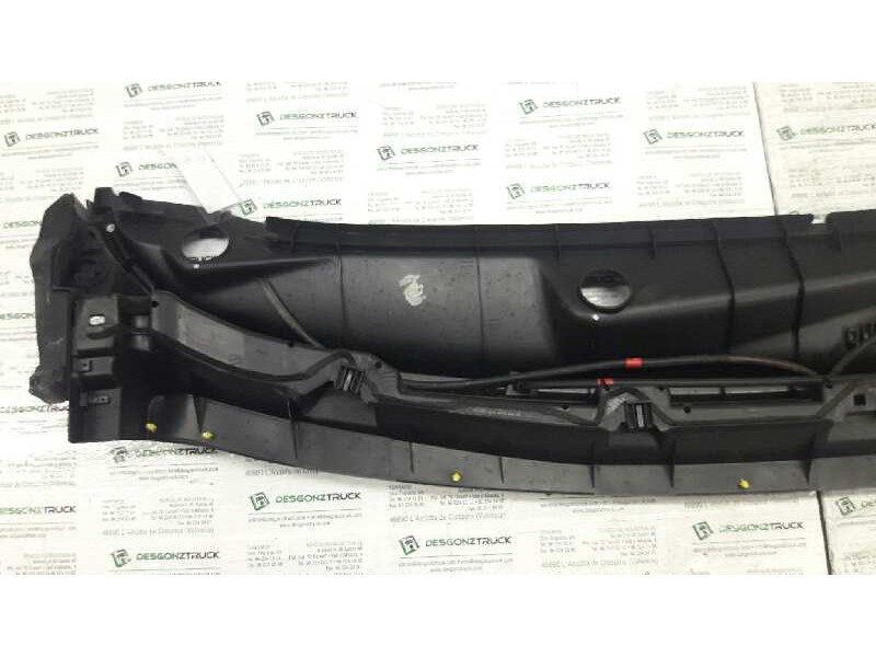 Recambio de torpedo para nissan note (e11e) acenta referencia OEM IAM 668629U100  