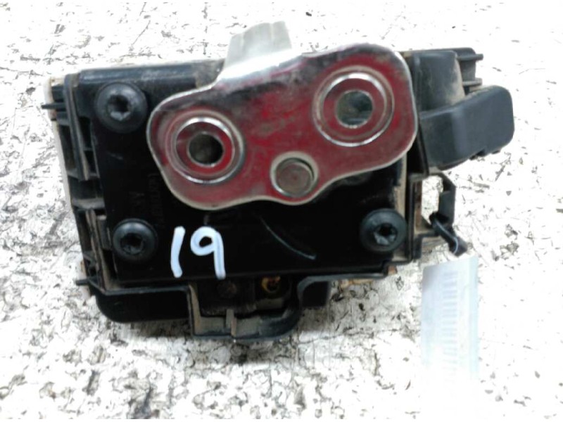 Recambio de cerradura puerta delantera derecha para volkswagen polo berlina (6n2) trendline referencia OEM IAM   