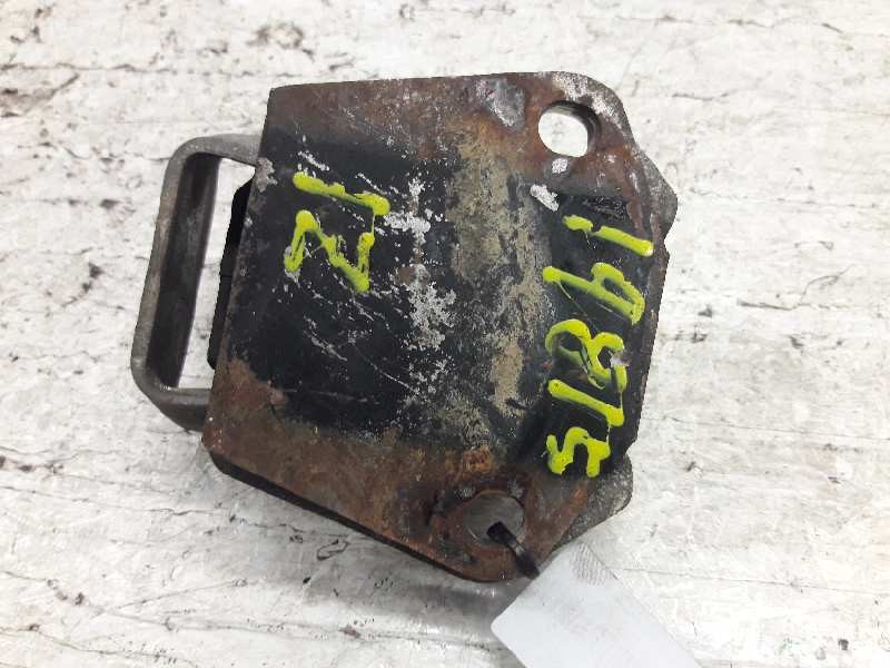Recambio de soporte motor izquierdo para mitsubishi montero (v20/v40) referencia OEM IAM   