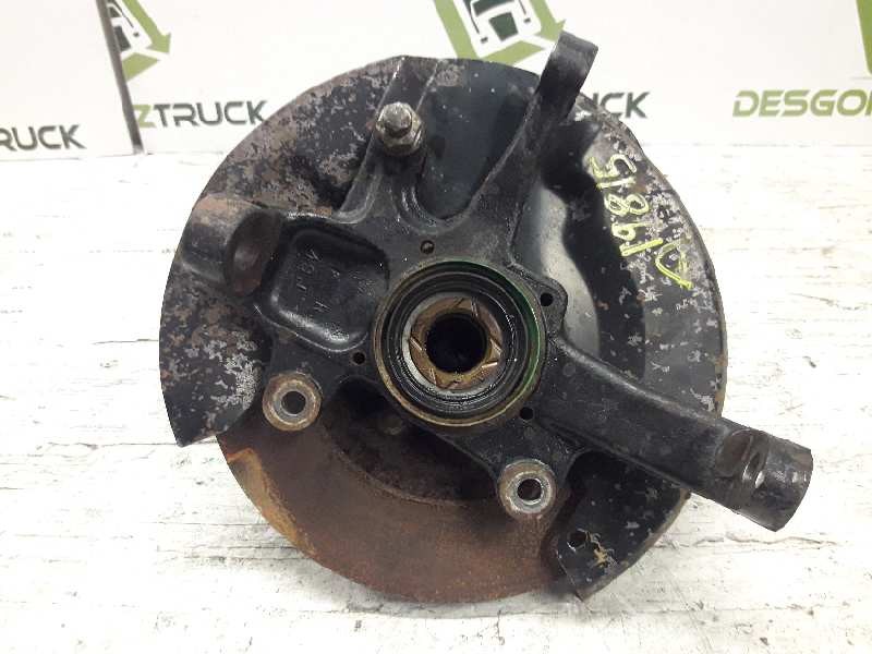 Recambio de mangueta delantera derecha para mitsubishi montero (v20/v40) referencia OEM IAM   