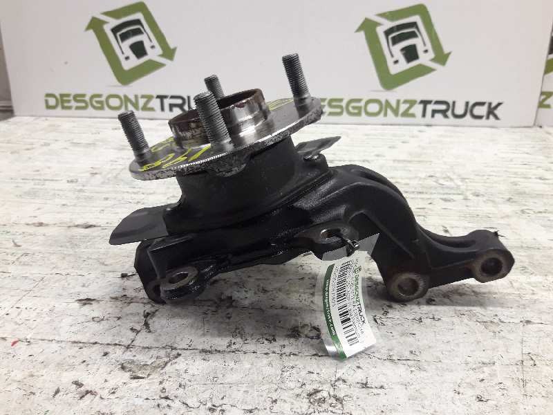 Recambio de mangueta delantera derecha para nissan nv 200 (m20) evalia premium referencia OEM IAM   