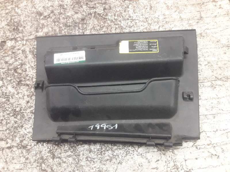 Recambio de guantera para fiat stilo (192) 1.9 jtd / 1.9 jtd 115 active referencia OEM IAM 1821920240  