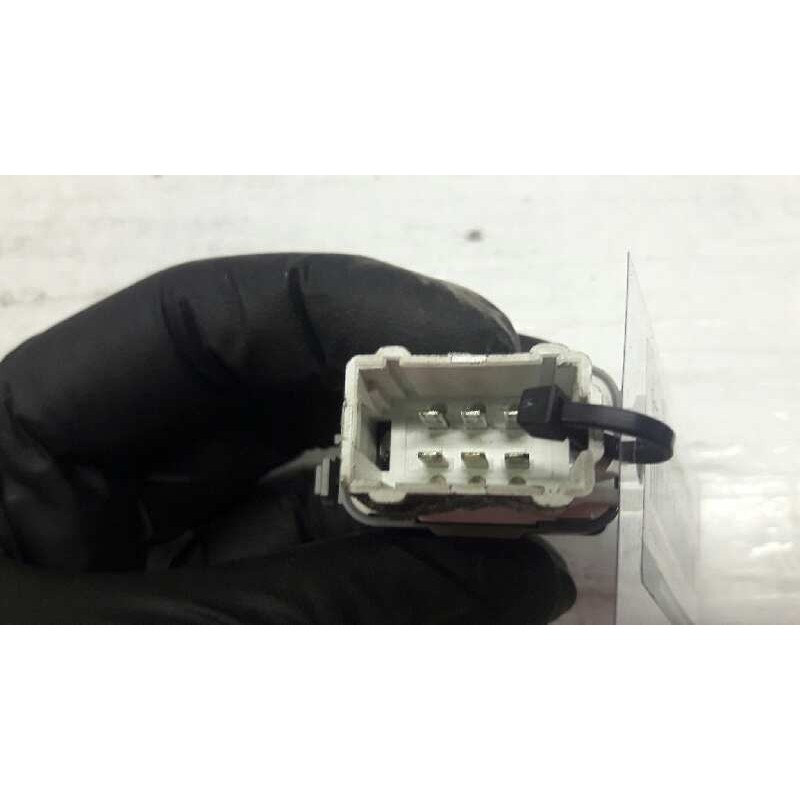Recambio de boton bloqueo elevalunas traseros para renault megane ii berlina 5p confort authentique referencia OEM IAM   