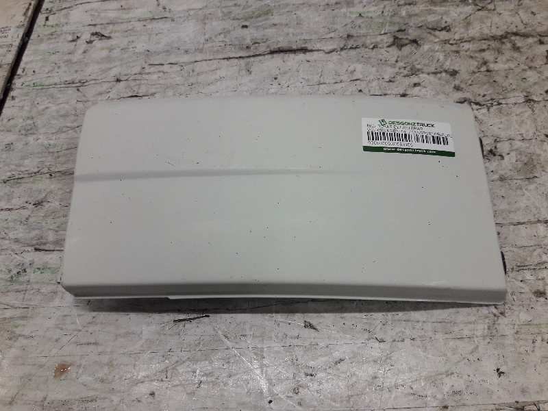 Recambio de molduras delanteras para volkswagen t4 transporter/furgoneta (mod. 1991) referencia OEM IAM  IZQUIERDA 