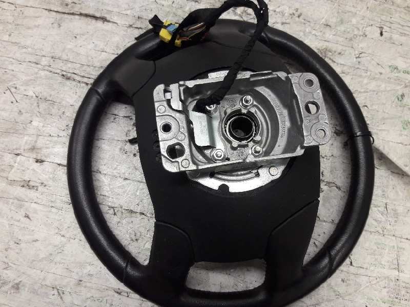 Recambio de volante para citroën c4 berlina collection referencia OEM IAM   