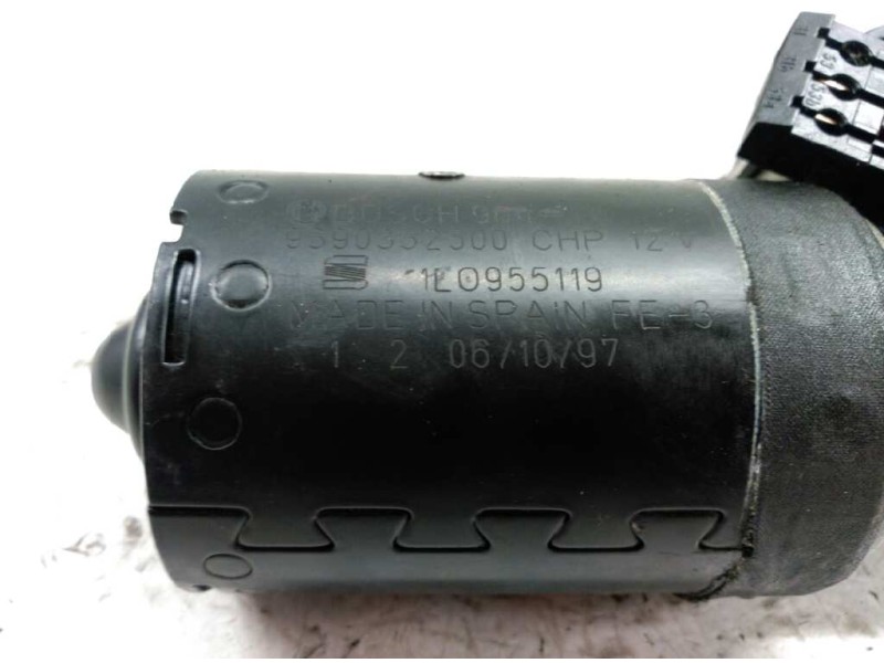 Recambio de motor limpia delantero para seat toledo (1l) magnus referencia OEM IAM  9390332500 