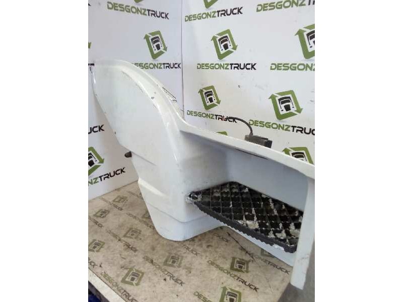 Recambio de paso rueda derecho para iveco trucks eurostar ld 190 e 43 (430cv) referencia OEM IAM 8144393  