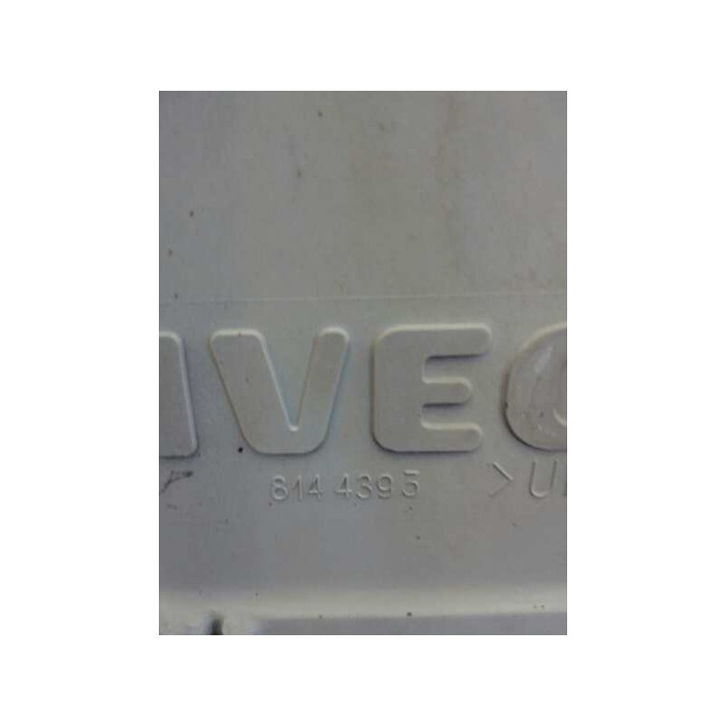 Recambio de paso rueda derecho para iveco trucks eurostar ld 190 e 43 (430cv) referencia OEM IAM 8144393  