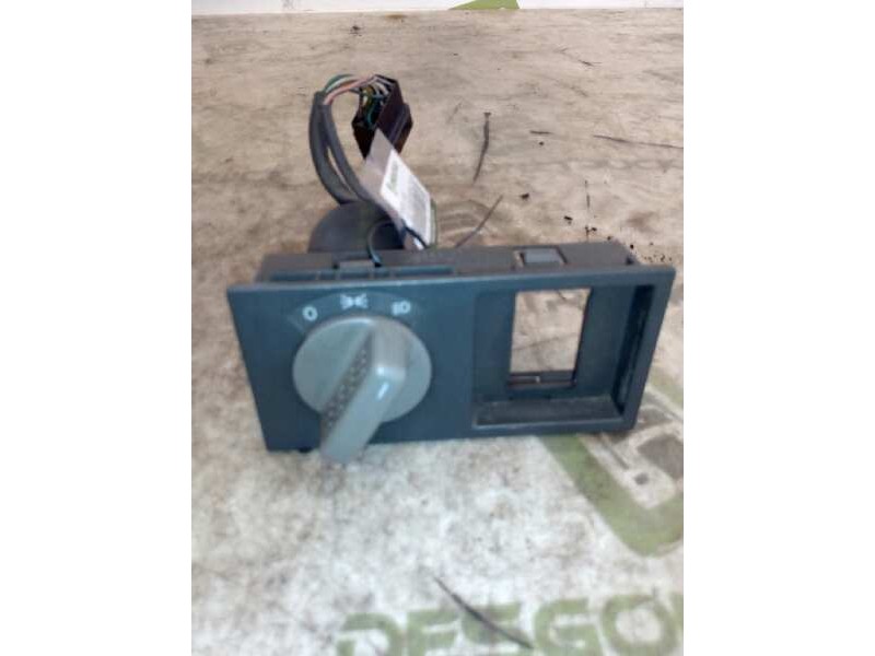 Recambio de mando luces para iveco trucks eurostar ld 190 e 43 (430cv) referencia OEM IAM 231371B  