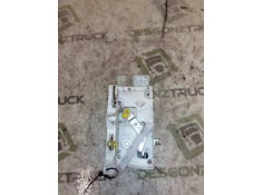 Recambio de cerradura puerta delantera derecha para iveco trucks eurostar ld 190 e 43 fp (430cv) referencia OEM IAM B792  