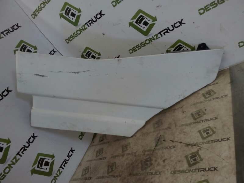 Recambio de moldura puerta delantera izquierda para iveco trucks eurostar ld 190 e 43 (430cv) referencia OEM IAM 8144430  