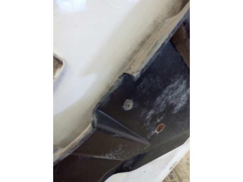 Recambio de moldura puerta delantera izquierda para iveco trucks eurostar ld 190 e 43 (430cv) referencia OEM IAM 8144430  