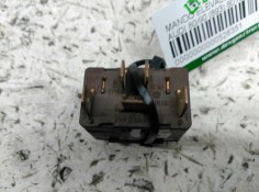 Recambio de mando elevalunas trasero izquierdo para audi 80/90 (893) 80 kamei quattro referencia OEM IAM    2