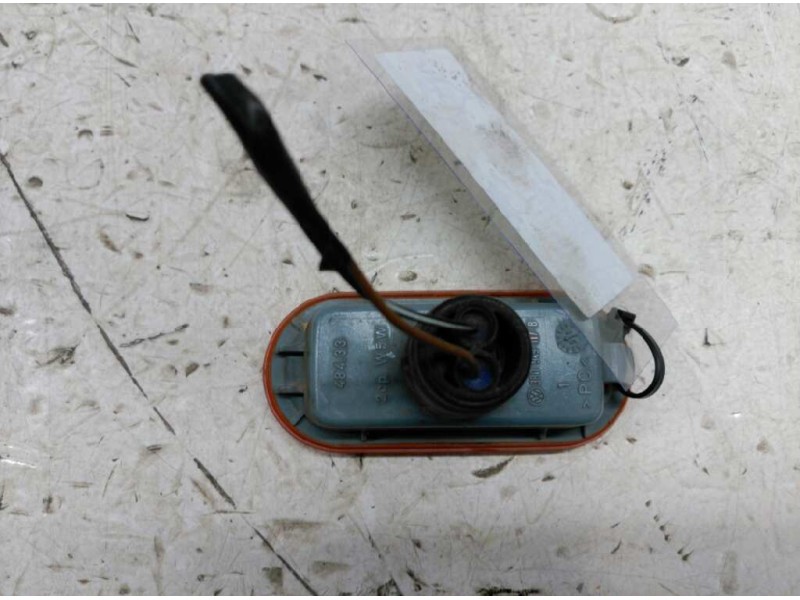 Recambio de piloto delantero izquierdo para volkswagen golf iv berlina (1j1) conceptline referencia OEM IAM 3B0949117C  