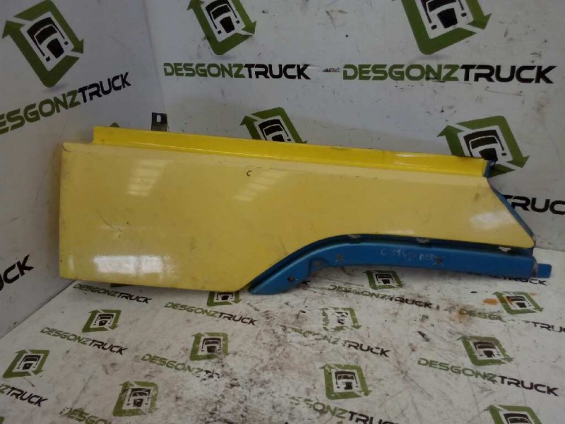 Recambio de moldura trasera cabina para volvo fh xxx 12.8 diesel referencia OEM IAM 3175930 PARTE DERECHA 