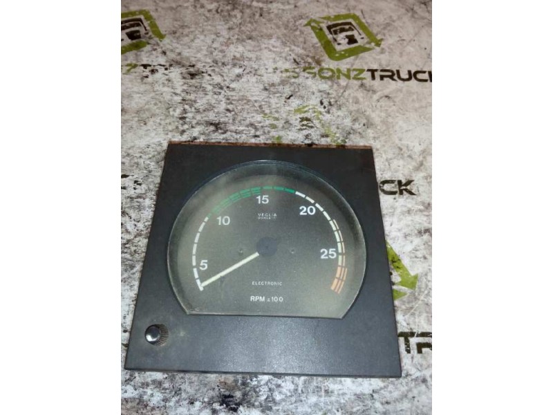 Recambio de cuadro instrumentos para astra trucks ....... ....... referencia OEM IAM 500367766 0684201990 CUENTA REVOLUCIONES