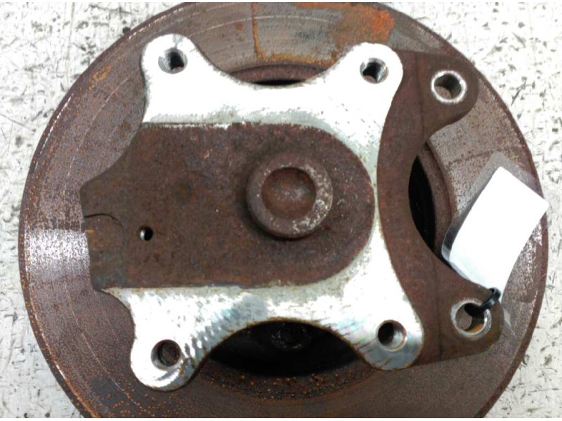 Recambio de mangueta trasera derecha para peugeot 308 confort referencia OEM IAM   