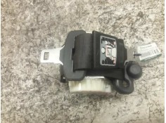 Recambio de cinturon seguridad trasero central para renault clio iii 20 aniversario referencia OEM IAM 33056057C  