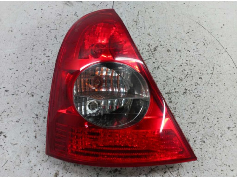 Recambio de piloto trasero izquierdo para renault clio ii fase ii (b/cb0) authentique referencia OEM IAM   