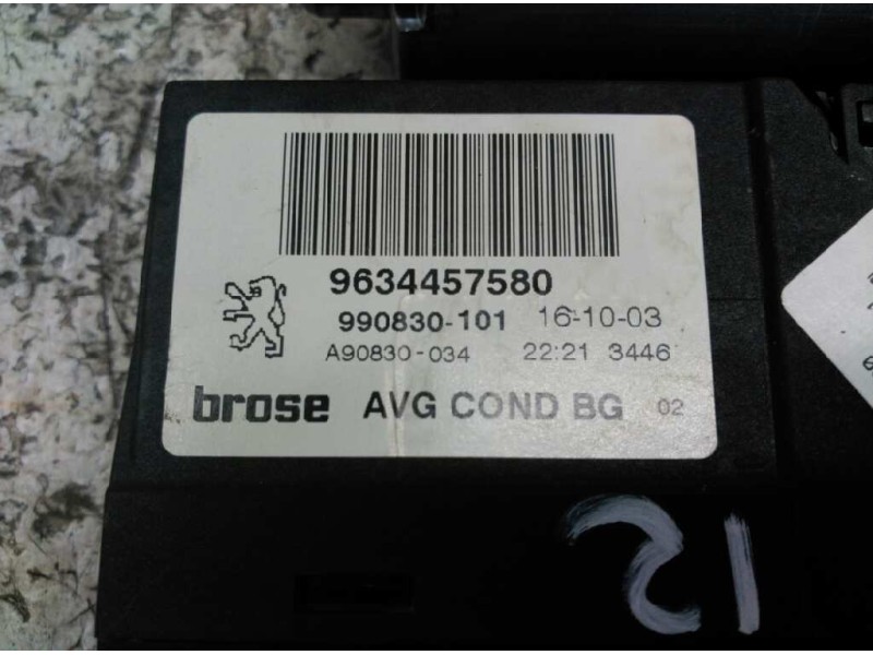 Recambio de motor elevalunas delantero izquierdo para peugeot 307 break / sw (s1) break xs referencia OEM IAM   